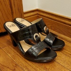 Sofft Black Heeled Sandals with Chunky Heel 9.5M